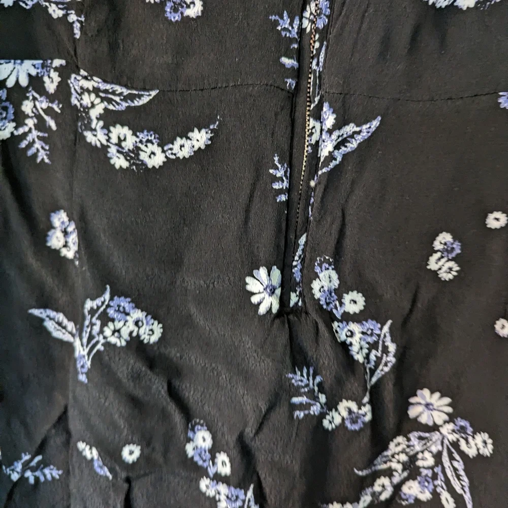 WHO WHAT WEAR Zipper Front Black Floral Print Dress XL - Picture 3 of 9